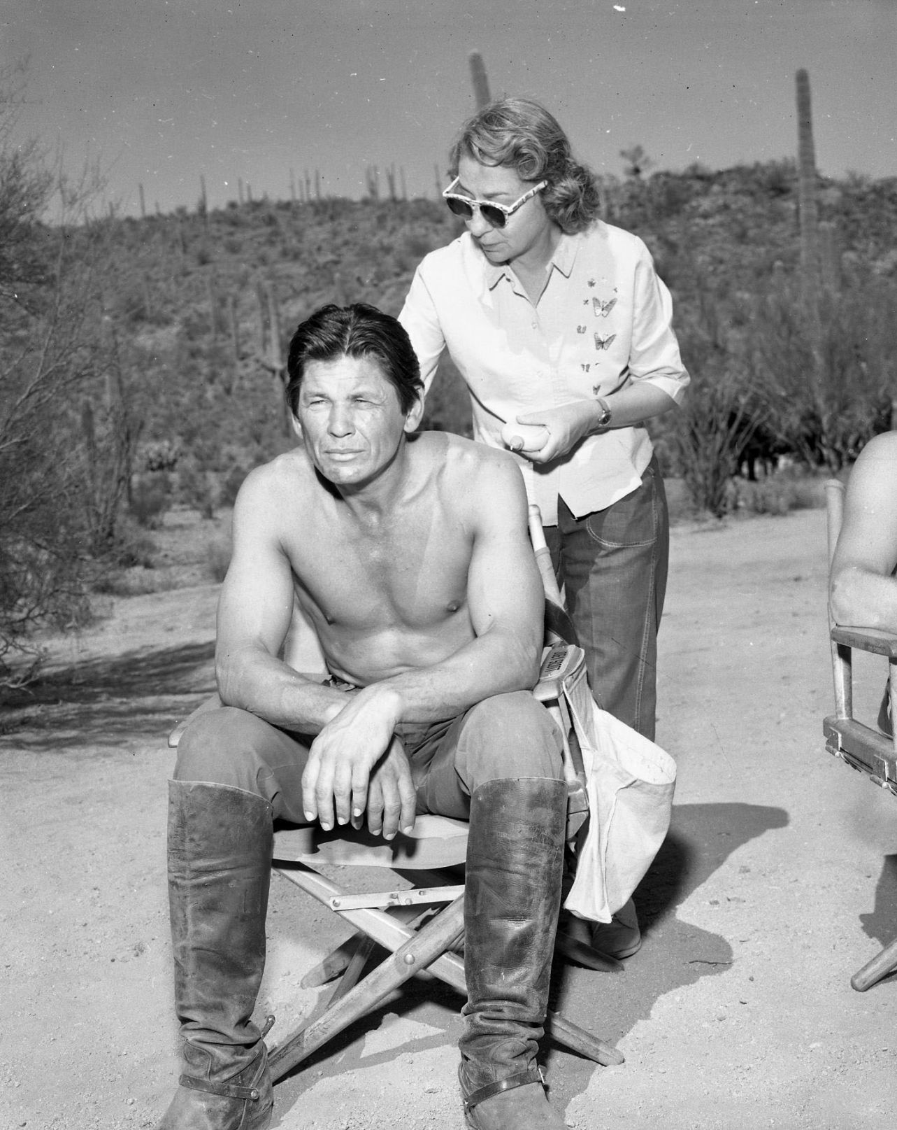 'Thunder of Drums' filming in ÃÛèÖÖ±²¥ — Charles Bronson